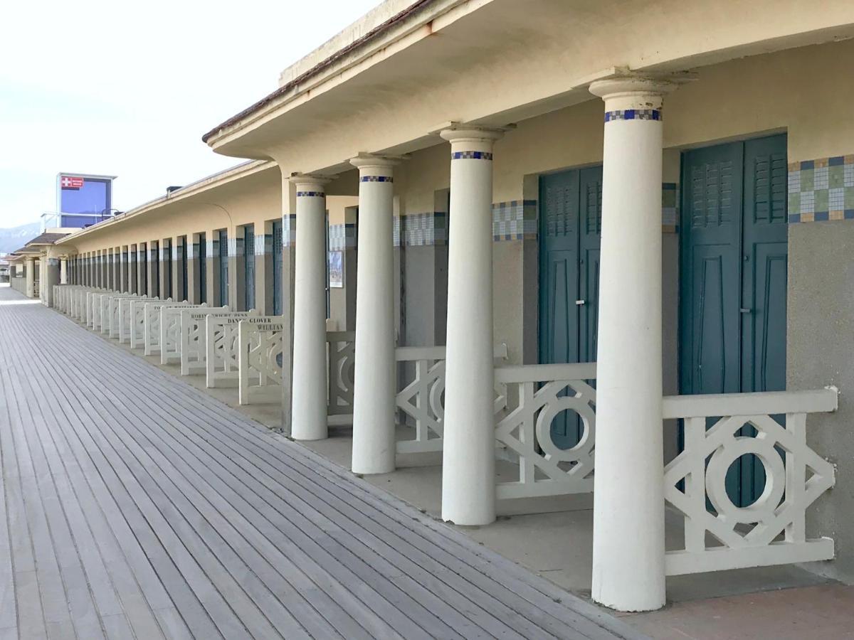 Appartement 3 Chambres Avec Roof Top A 5 Mn De La Plage Deauville Buitenkant foto